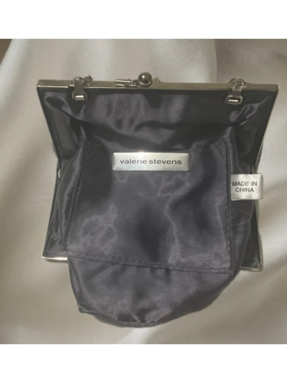 Valerie Stevens Black Beaded Shell-Style Evening Clutch - Picture 3 of 6